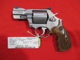 Smith & Wesson Model 686 Performance Center 357 Magnum 2 1/2" Stainless - 2 of 2