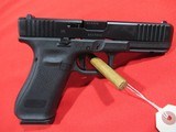 Glock 17 Gen 5 9mm/4.49" (NEW) - 1 of 2