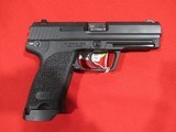 Heckler & Koch USP40V1 40S&W/4.25" (USED) - 1 of 2