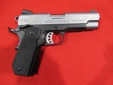 Springfield EMP40 4" Stainless - 1 of 2