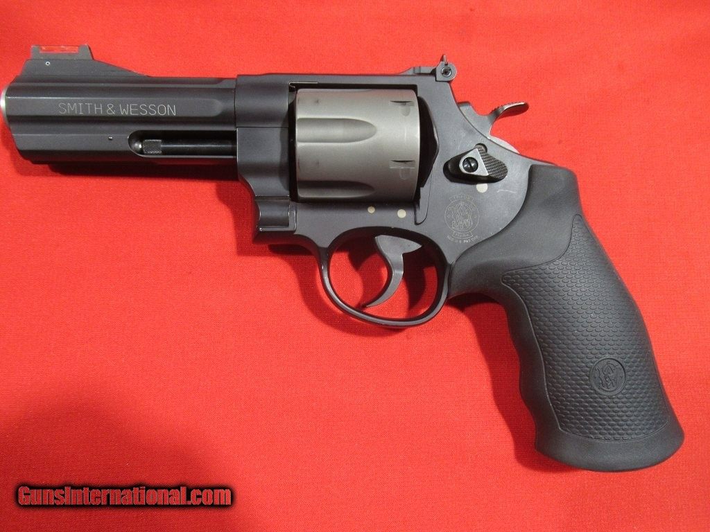 Smith And Wesson Model 329pd Airlite 44magnum 4 9901