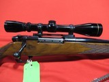 Weatherby Mark V Deluxe 300 Weatherby Magnum 26" w/ Leupold
