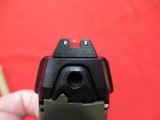 Heckler & Koch VP9 Green 9mm / 4.09
