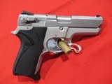 Smith & Wesson 6909 9mm/3.5
