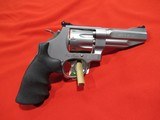 Smith & Wesson 627-5 Pro Series 357 Magnum 4
