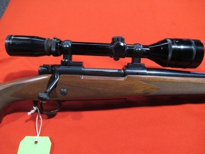 Winchester Model 70 Super Grade 300 Win Mag/24