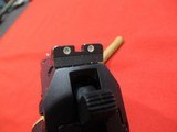 Heckler & Koch USP 9mm 4