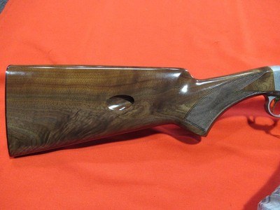 Browning SA-22 Grade VI Grey & Gold 22LR/18