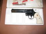 Colt Python 6 Royal Blue with Box
- 11 of 11