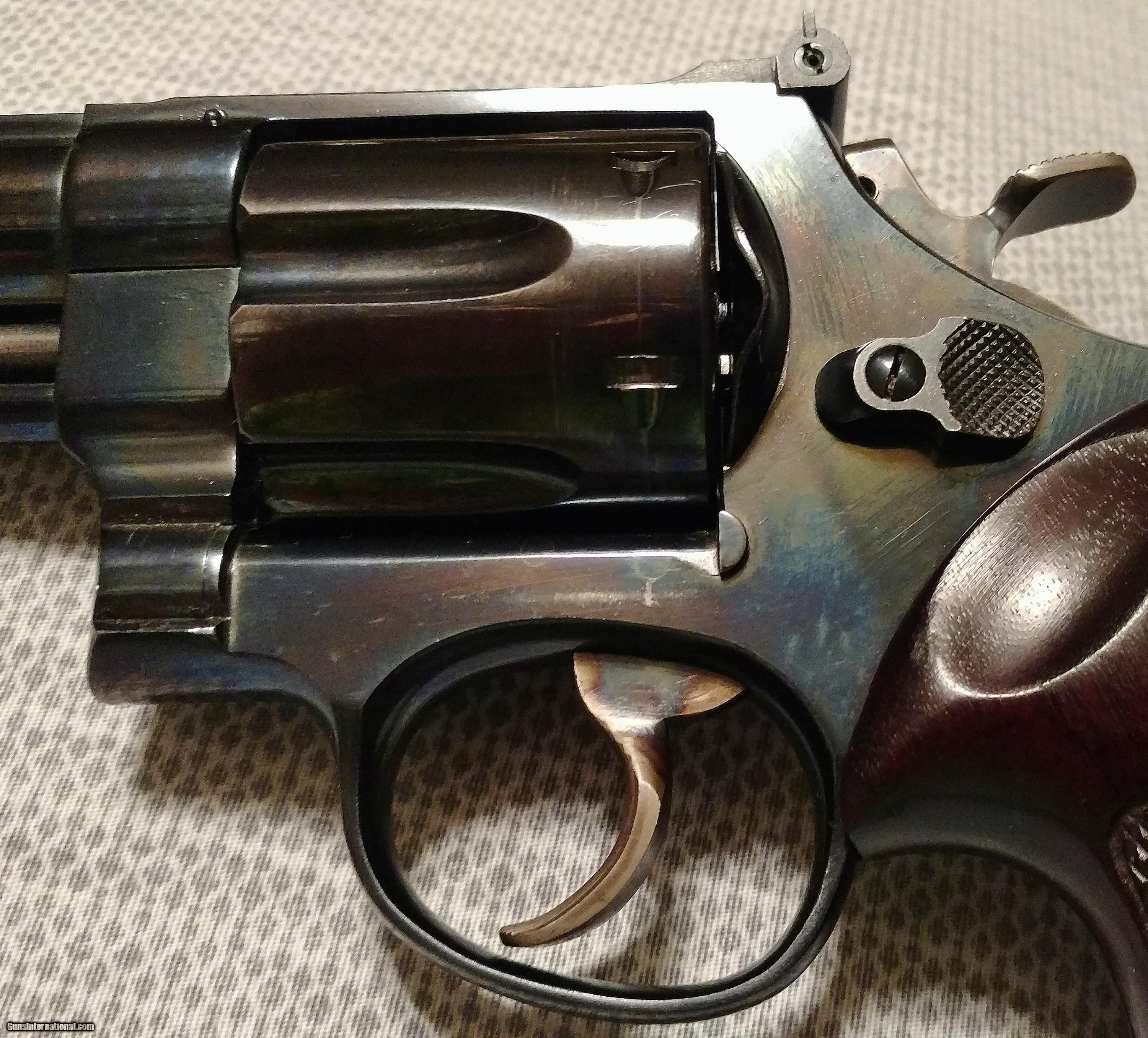 SMITH & WESSON MODEL 29 5 SCREW