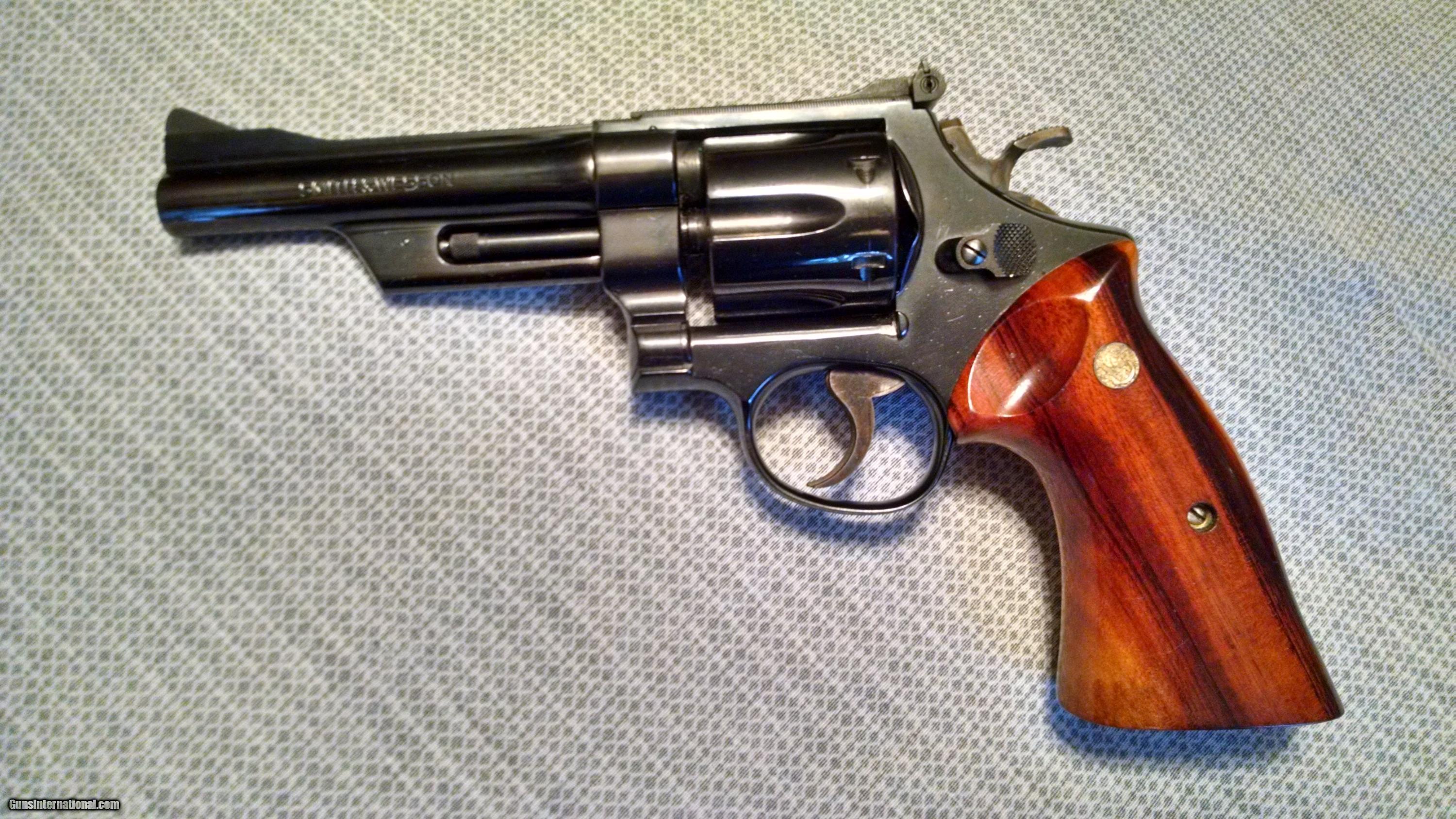 Smith & Wesson Model 27-2 357 Magnum With 5 Inch Barrel.