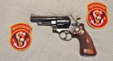 Smith & Wesson 57 No Dash 4 Inch .41 Magnum with Diamond Grips!! - 2 of 17