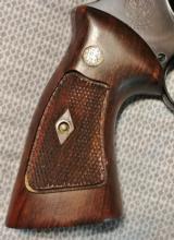 Smith & Wesson 57 No Dash 4 Inch .41 Magnum with Diamond Grips!! - 4 of 17