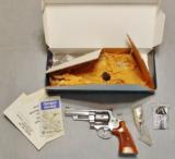 Smith & Wesson 657 4 Inch .41 Magnum with Original Box!! - 12 of 14