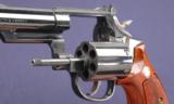 Smith & Wesson Model 19-5 Combat Magnum chambered in .357mag. - 4 of 6