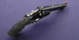 Smith & Wesson 586-4 chambered in .357 mag & .38 S&W spl. Like New- 2 of 6
