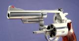 Smith & Wesson 66-2 Combat Magnum Stainless, chambered in .357 mag and manufactured in 1985- 4 of 5