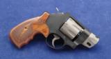 Brand New Smith & Wesson 327 Performance Center, chambered in .357 mag.
- 1 of 5