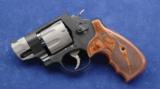 Brand New Smith & Wesson 327 Performance Center, chambered in .357 mag.
- 5 of 5