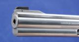 Smith & Wesson Model 617-4 NO LOCK K-22 Stainless Masterpiece, chambered in .22lr - 5 of 6