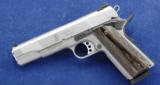 Smith & Wesson Stainless steel, SW1911 chambered in .45acpand manufactures in 2008. - 7 of 7