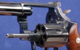 Smith & Wesson Model 15-2 K-38 Masterpiece chambered in .38 spl and manufactured in 1963 - 4 of 8