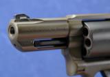 Smith & Wesson model 681 Performance Center, chambered in .357 magnum and manufactures in 2001.- 5 of 6