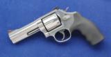 Smith & Wesson 686-6
chambered in .357mag.
- 5 of 5