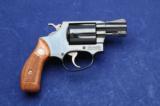 Mint S&W 36 no dash w/box - 2 of 7