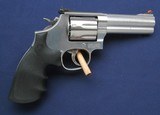 Minty pre-lock S&W 686 4" - 2 of 8