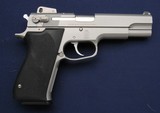 Very nice S&W 1006 with extras - 2 of 8