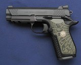 Dealer demo Wilson Combat EDC X9 pistol - 2 of 7