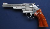 Very nice S&W 657, barely shot, near new - 2 of 7