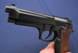 Beretta 92FS with both 9mm and 40 slides/barrels - 6 of 6