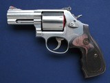 Nice used S&W 686-6 in the factory box - 2 of 7