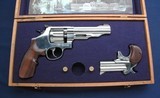 S&W 625-7 and ADC Derringer in .45 acp as a pair - 1 of 14