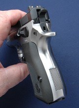 NIB Sphinx AT 2000 H 9mm - 8 of 9