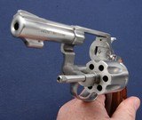 Minty S&W 650 in 22 mag. - 6 of 6
