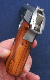 Sig P230SL, mint in the factory box - 7 of 7