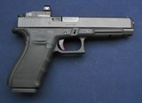 Excellent used Glock 41 gen4 w/11 mags - 2 of 9