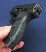 NIB Beretta APX A1 Carry 9mm - 8 of 8