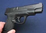 Mint in the box S&W M2.0 PC Shield 9mm - 6 of 8