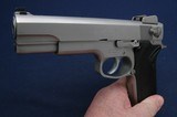 Very nice S&W 1006 in the box - 6 of 8