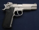 Very nice S&W 1006 in the box - 2 of 8