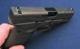 Glock 19 Evolved Battleworn Flag 9mm - 4 of 7