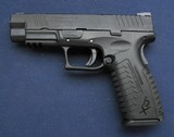 Used Springfield XDM .40s&w w/ 1 hi-cap - 1 of 7