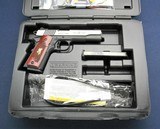 Excellent used Browning 1911 Black Label .380 - 1 of 7