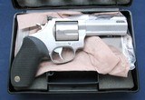 Excellent used Taurus Tracker .44 mag - 1 of 7
