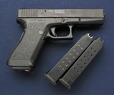 Used Gen 2 Glock 22 in .40 S&W - 1 of 7