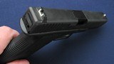Used Gen 2 Glock 22 in .40 S&W - 4 of 7